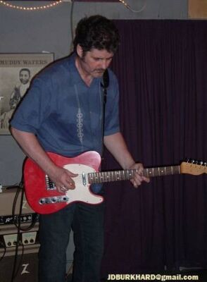 Guitarist for Tommy Dardar